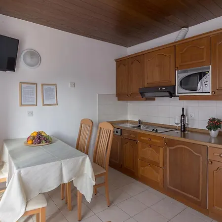Fine Apartma