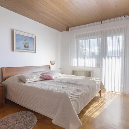 شقة أنتونيجا بولاك *