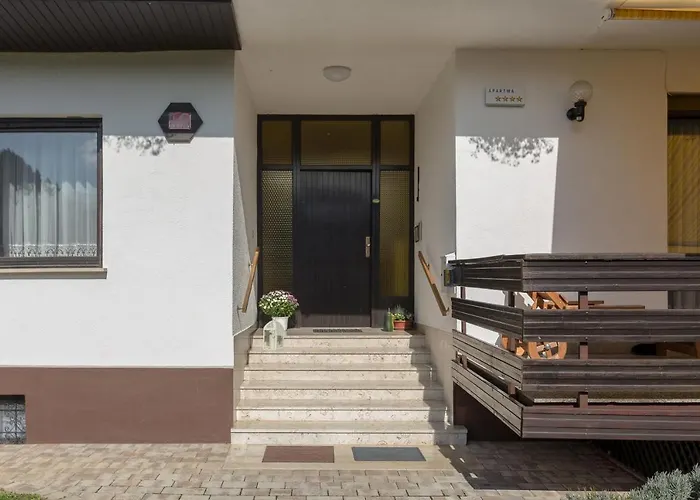 Fine アパート ブレッド